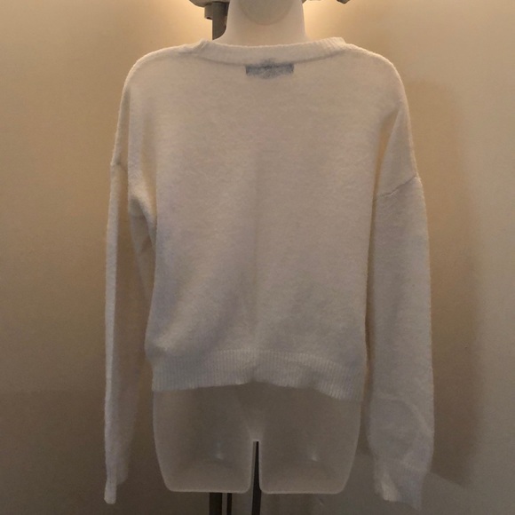 Sweater - Picture 4 of 6